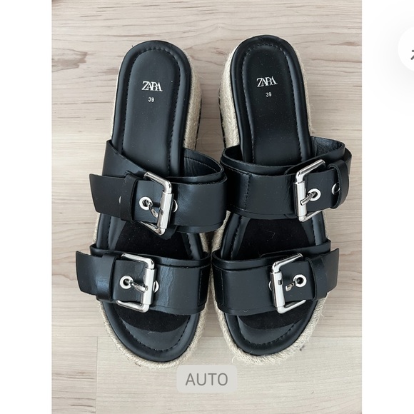 Zara Black Double Buckle Sandals Size 39 - Picture 1 of 4